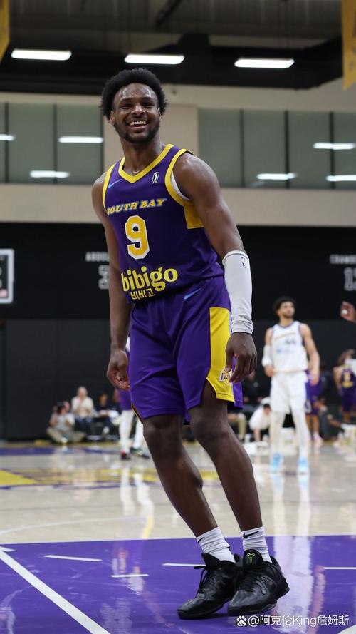 新赛季角色？布朗尼：我只是需要抓住任何机会 上场打球努力生存