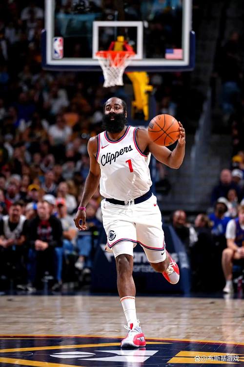 皮尔斯：哈登得分全是三分上篮和罚球 而我在进攻端没有短板
