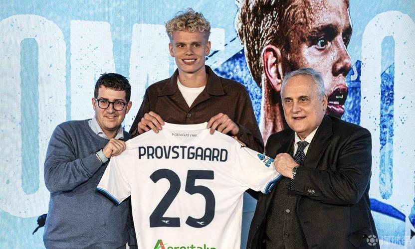 详细阅读:TA:英超首席运营官明年加入美国足球联赛,组建新的男足联赛 TA:英超首席运营官明年加入美国足球联赛,组建新的男足联赛