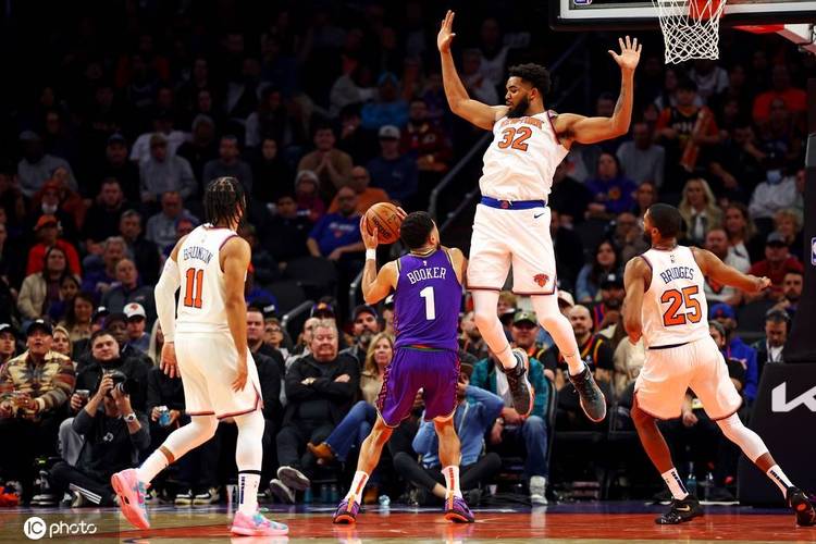 详细阅读:哈特可出战!尼克斯对阵奇才首发:布伦森 大桥 沙梅特 OG 唐斯 哈特可出战!尼克斯对阵奇才首发:布伦森 大桥 沙梅特 OG 唐斯