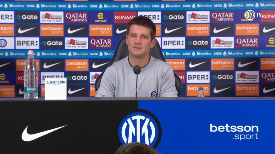 齐沃：我没能向球队传递正确的比赛态度，作为主帅我为此承担责任