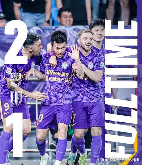 本赛季多库代表俱乐部和国家队已打进10粒进球，送出6次助攻