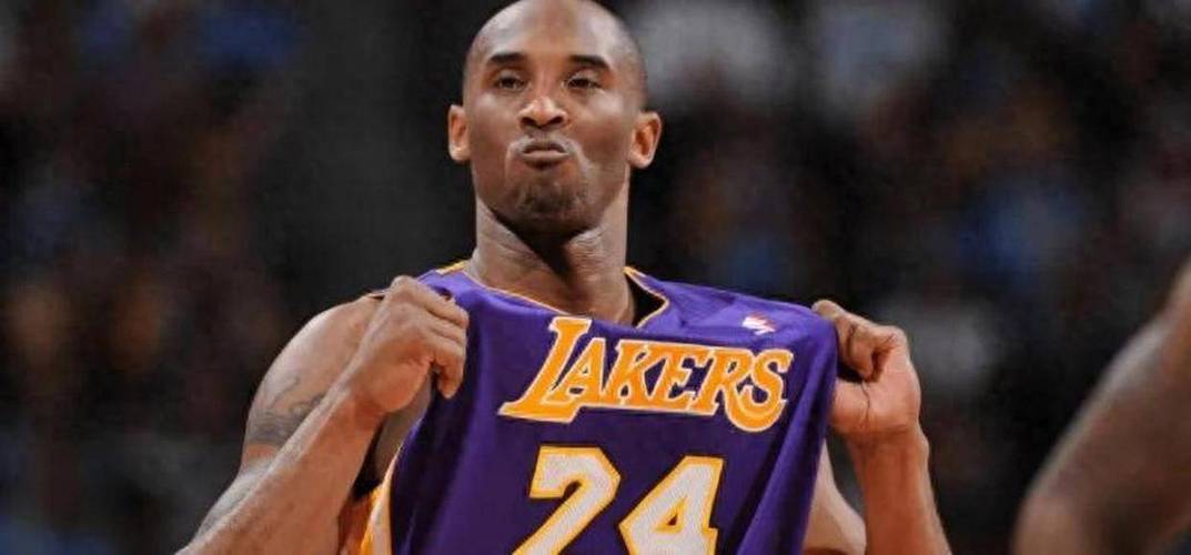 ESPN对比科比&里夫斯前5年得分！新秀年均为7分 第5季都是28.5分