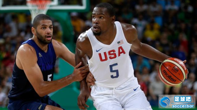 左右开弓！普理查德左右侧翼各中一记加长三分&连得8分